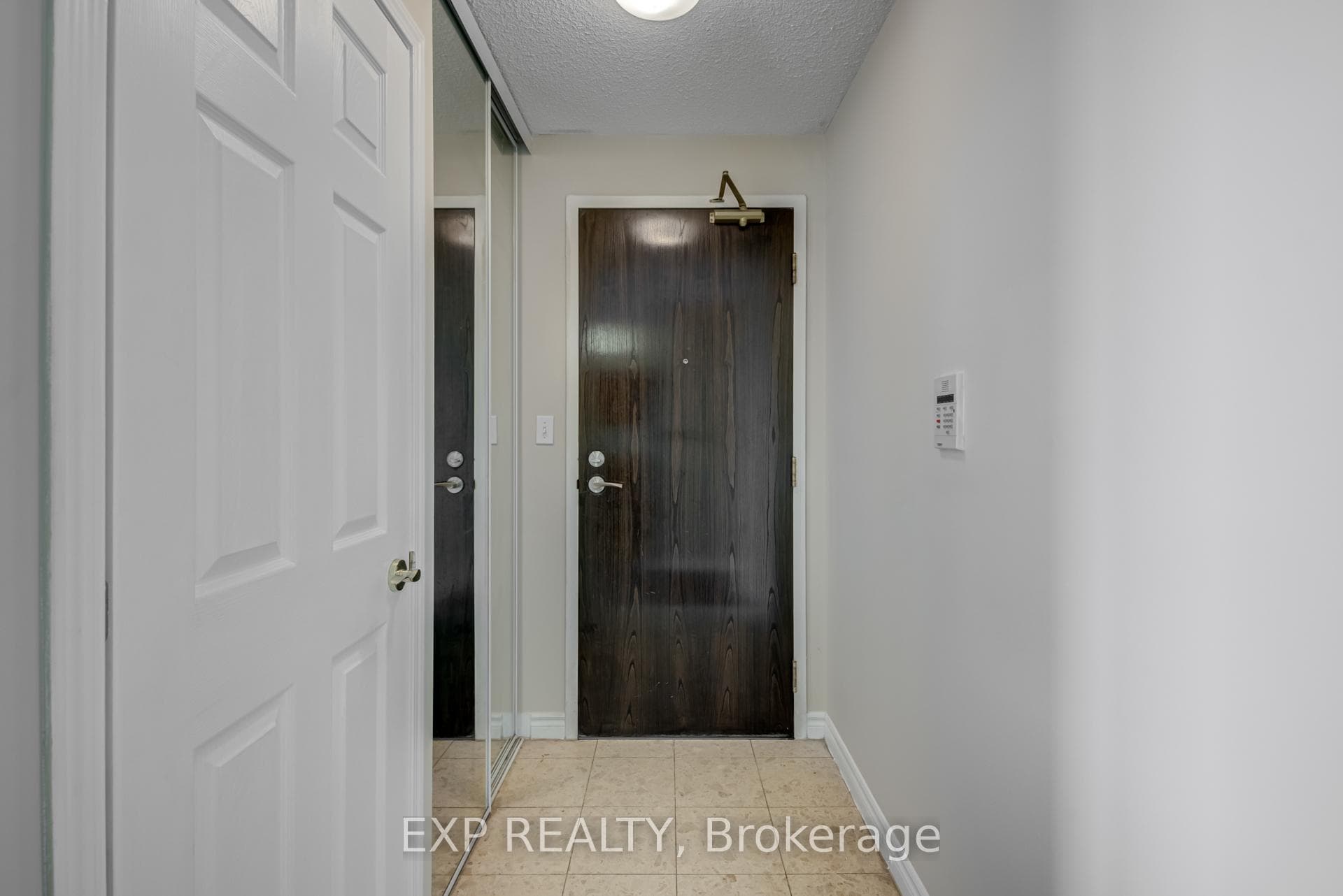 18 Spring Garden Avenue Unit 2110 photo 6