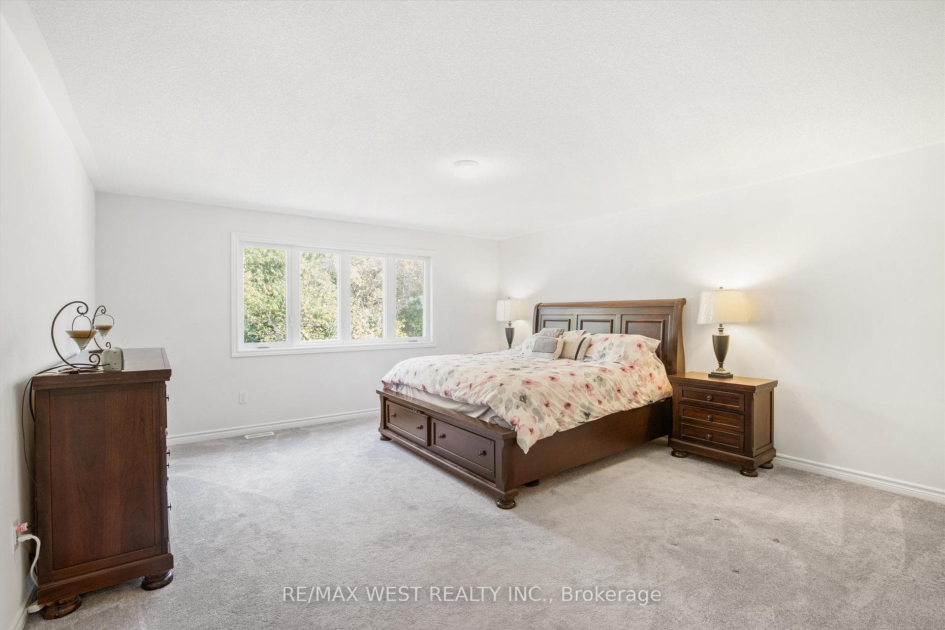 133 Mcfarlane Crescent photo 18