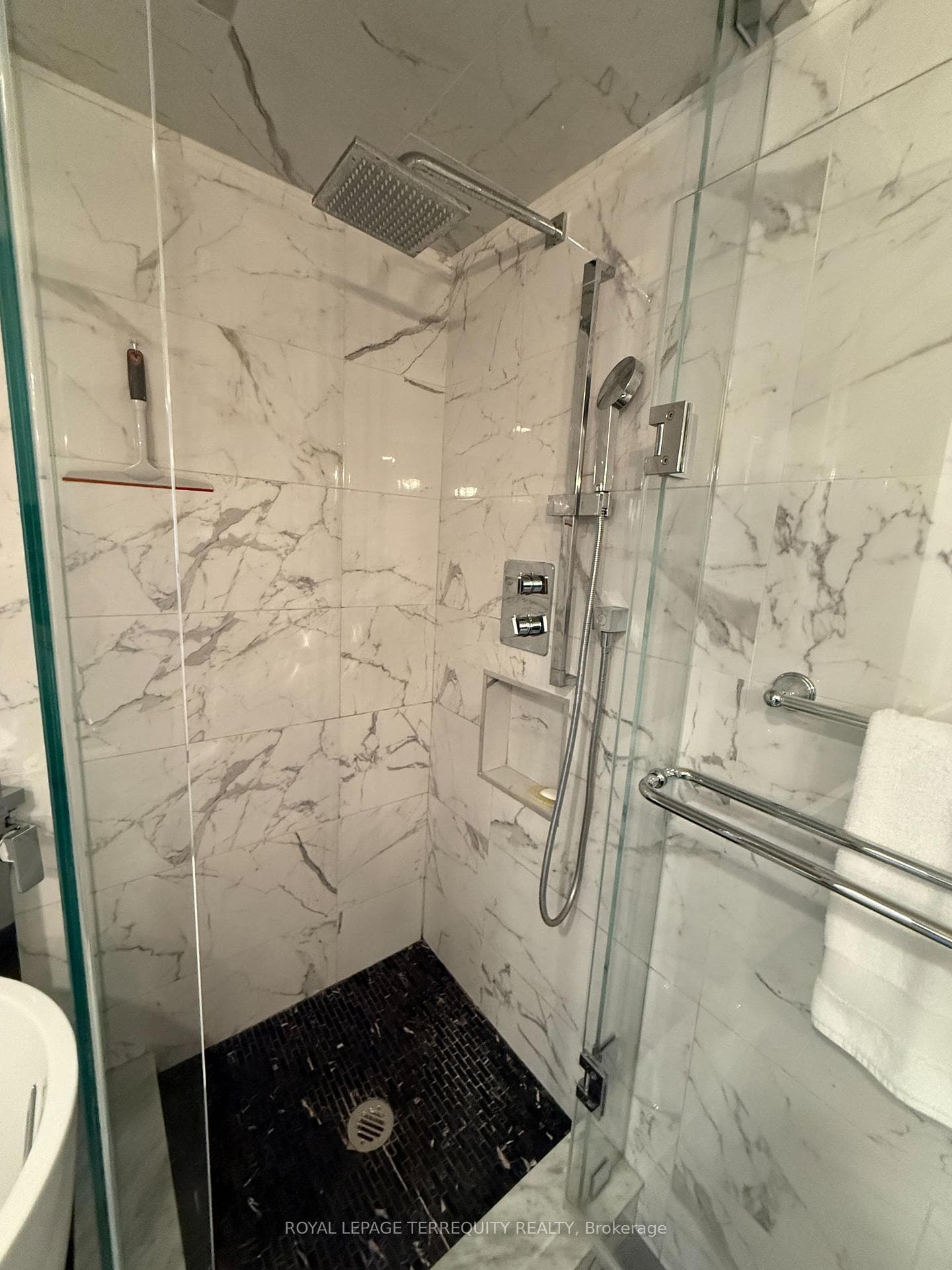 50 Lombard Street Unit 1101 photo 12