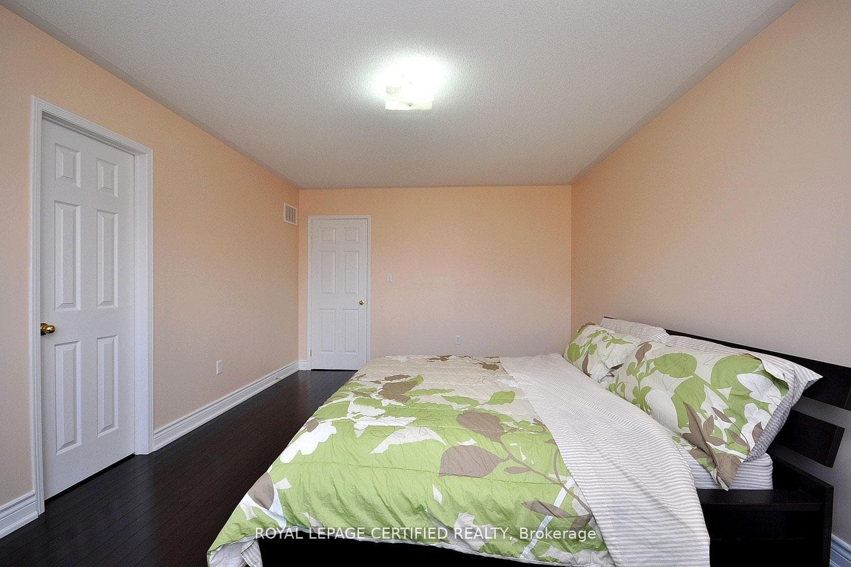 426 Orange Walk Crescent photo 14