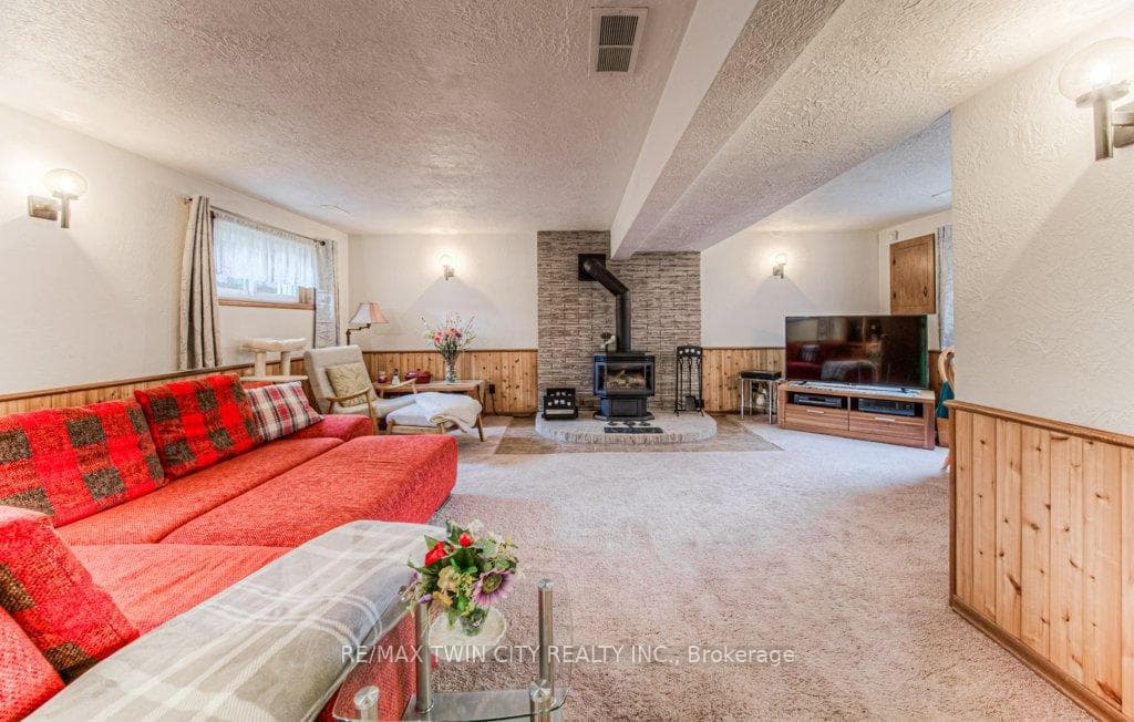 45 Nipigon Street photo 23