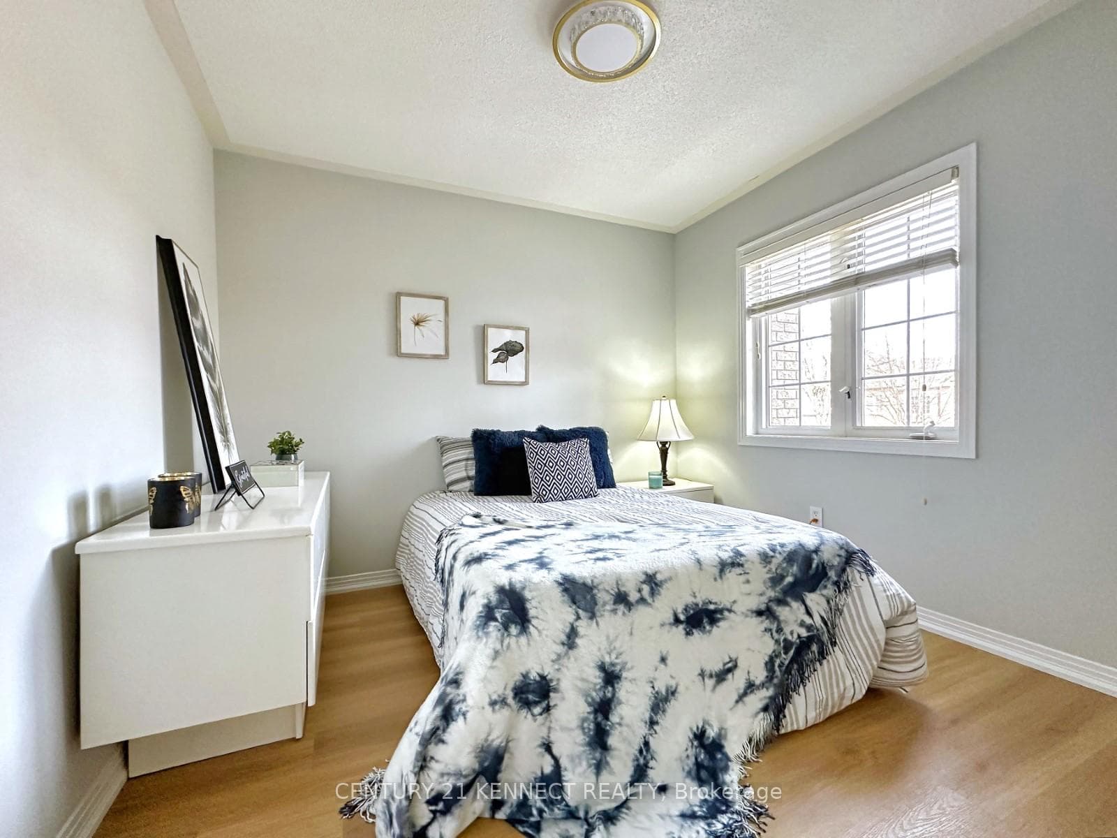 11 Magnotta Road photo 18