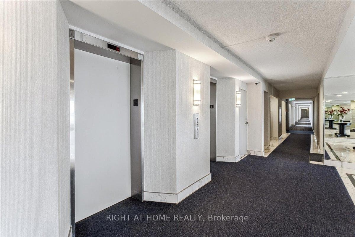 5280 Lakeshore Road Unit 1108 photo 6