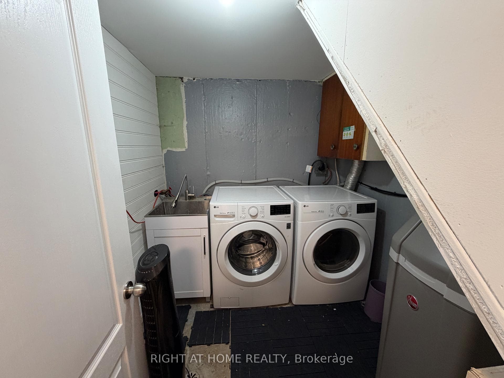Shared Laundry