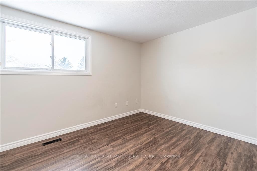 205 Carlyle Drive Unit 45 photo 18