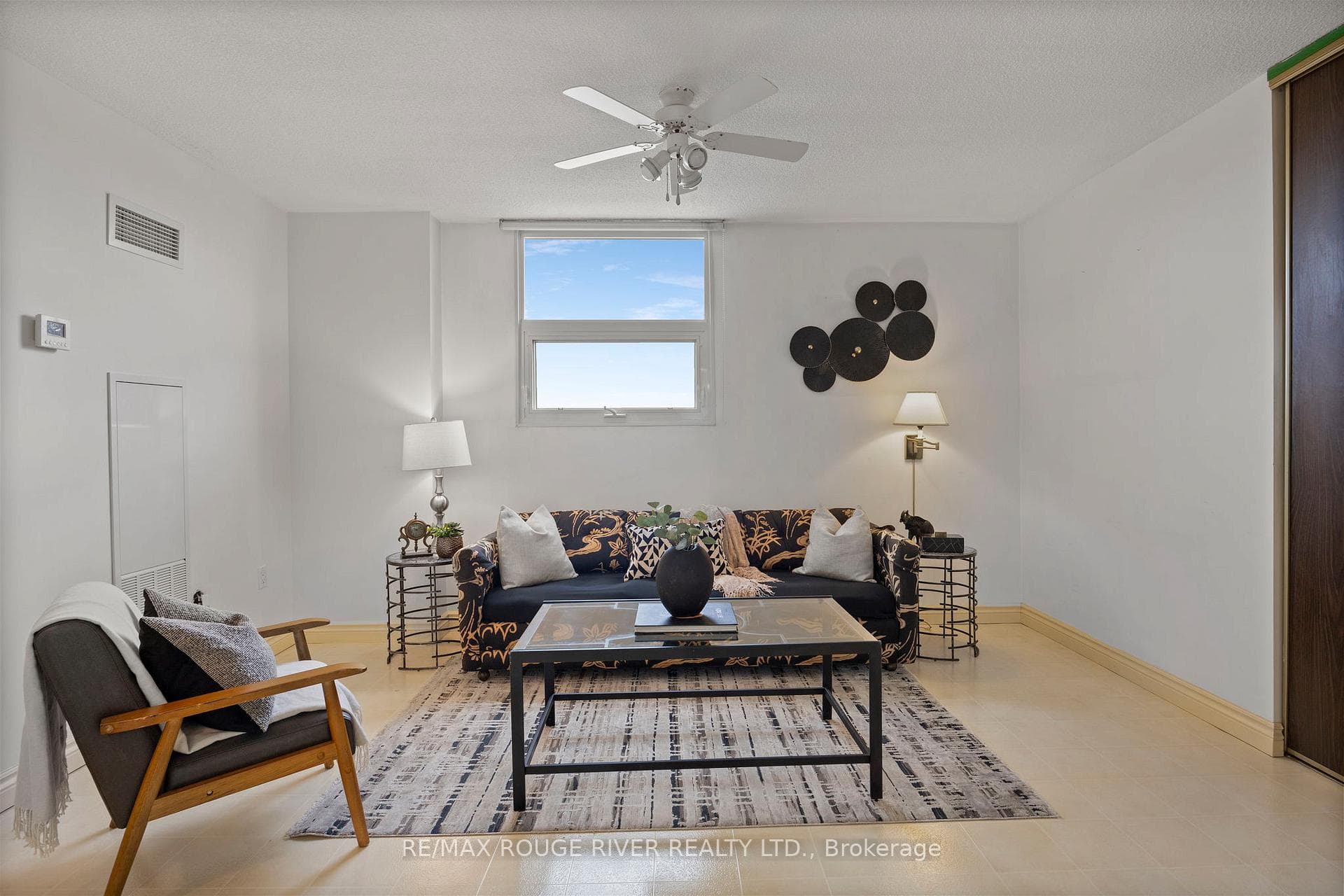 299 Mill Road Unit 1407 photo 17