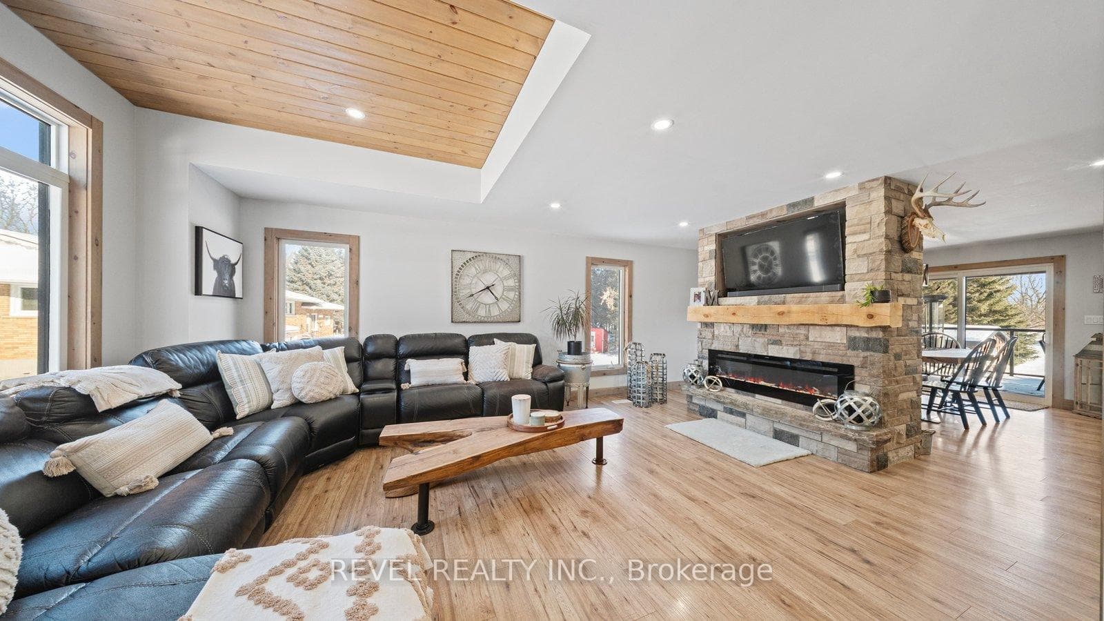 6 Kings Lane photo 9