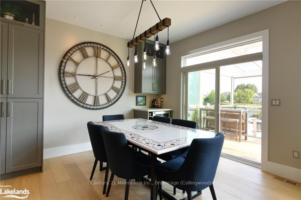 21 WATERFRONT Circle photo 13