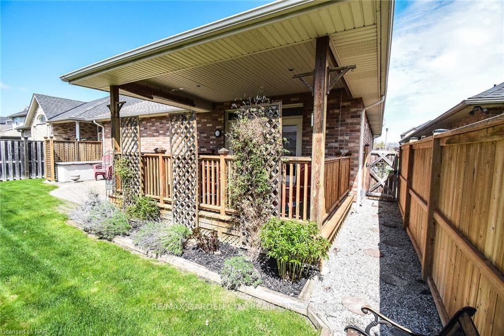10 Maracay Way photo 40