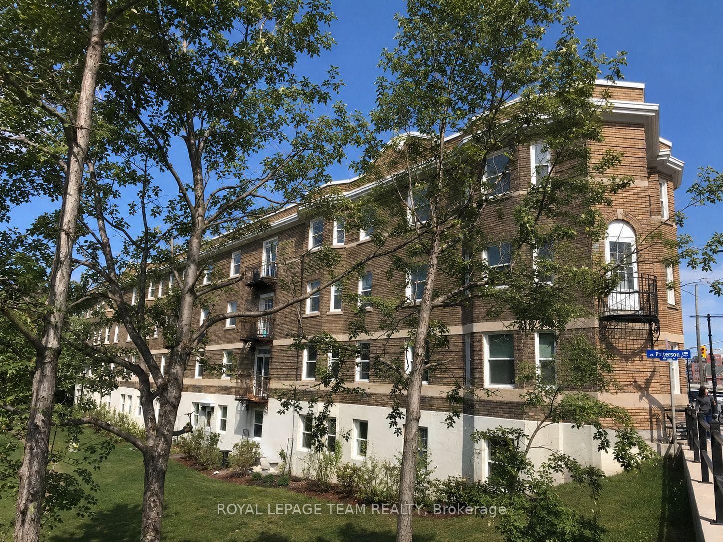612 Bank Street Unit 14 photo 28