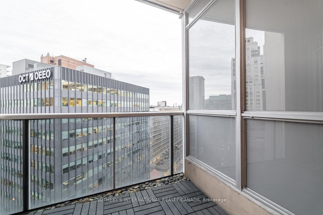 10 Bellair Street Unit 1403 photo 13