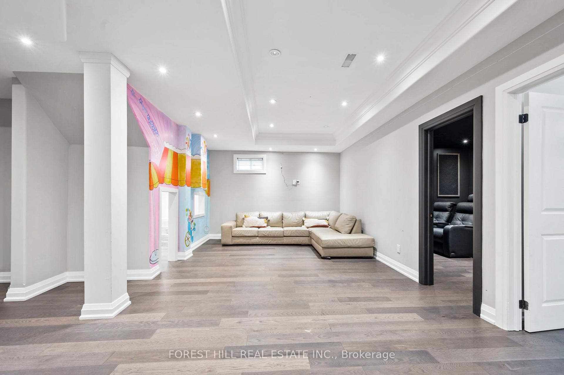24 Nosson Place photo 38