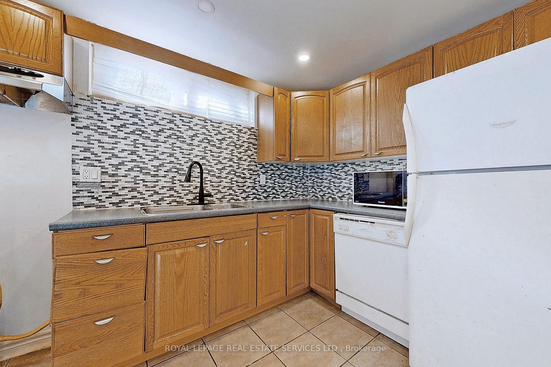 15 Waxham Road photo 26