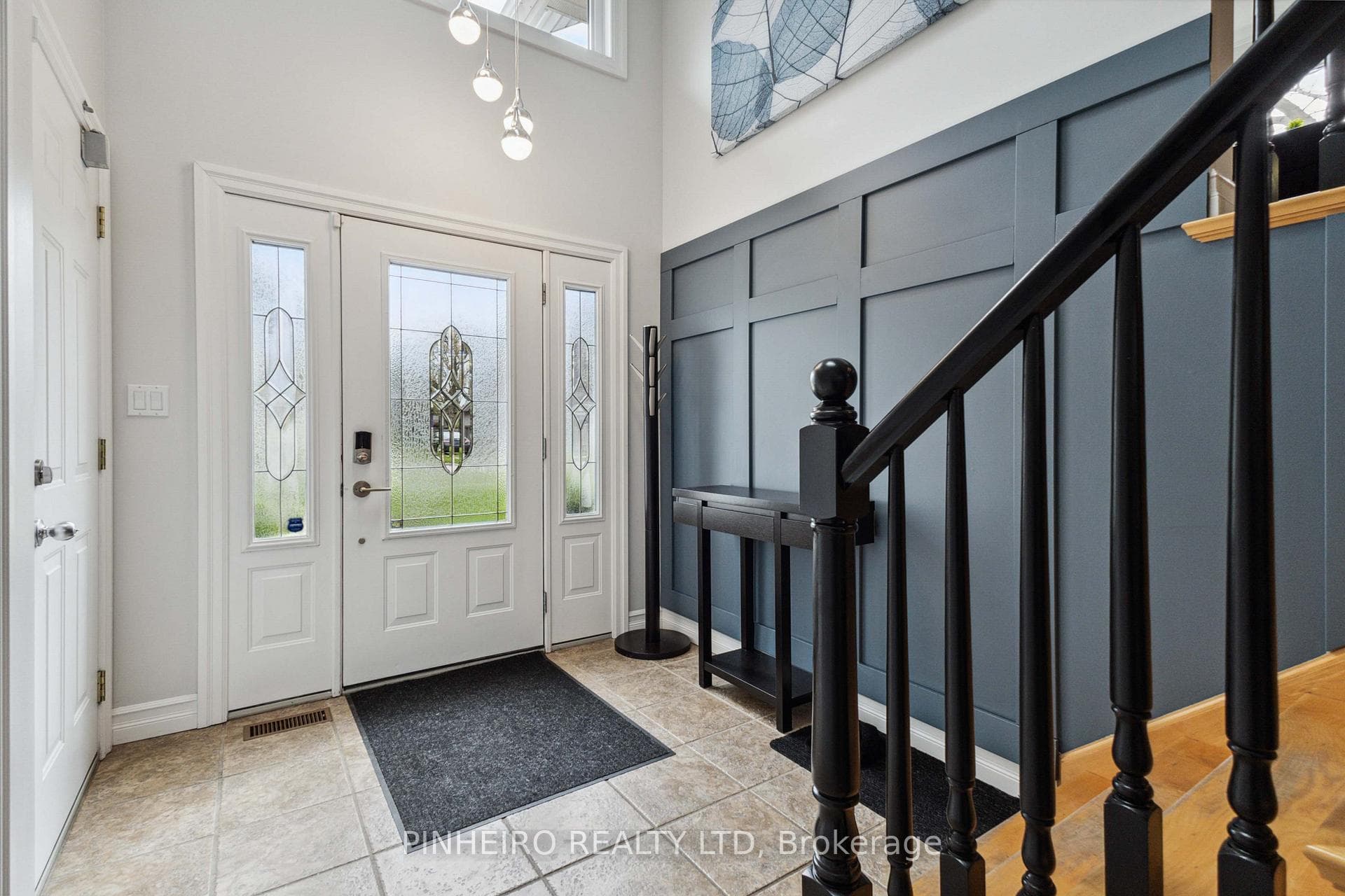 251 Carling Street photo 3