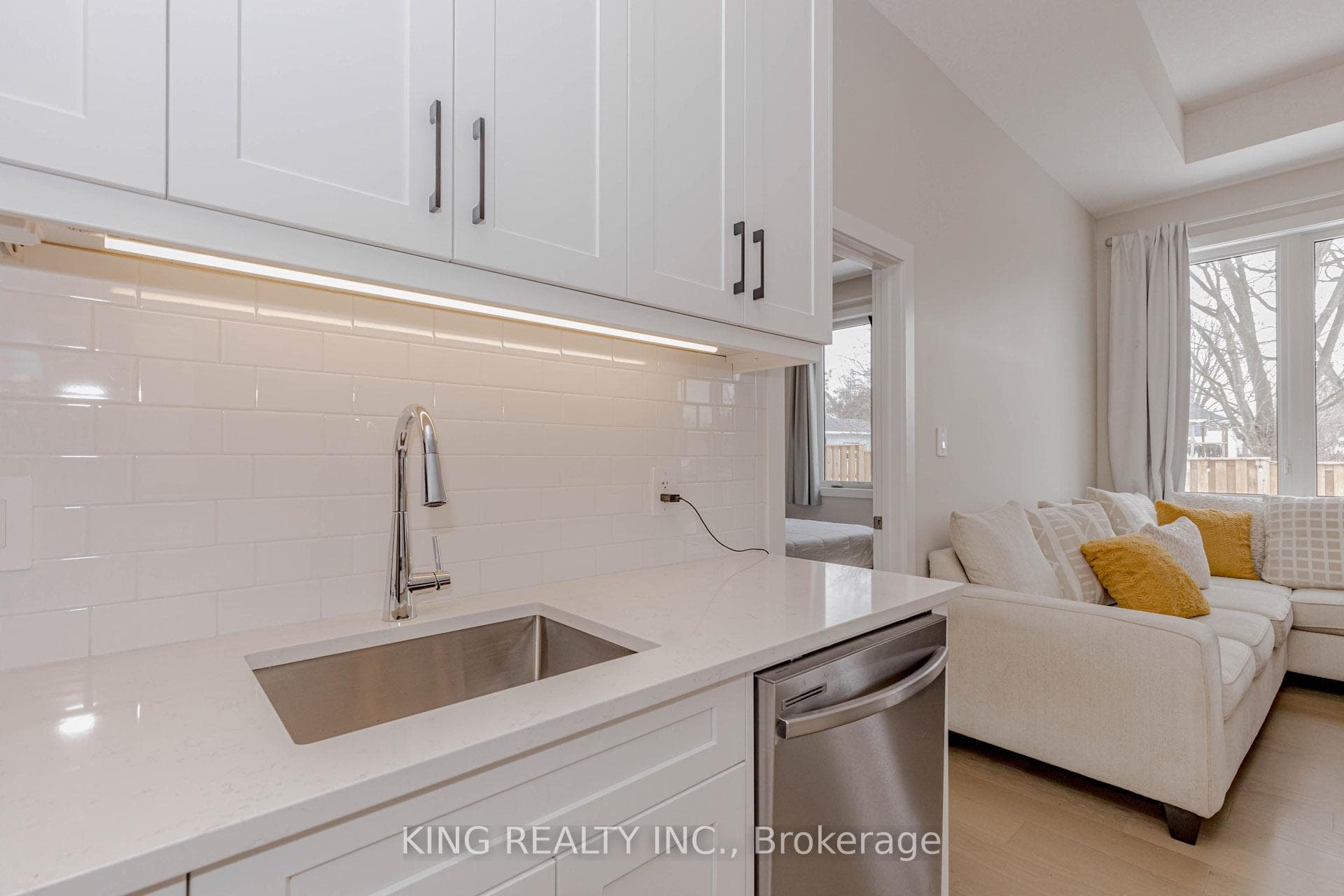 7966 Fallon Drive Unit 18 photo 21