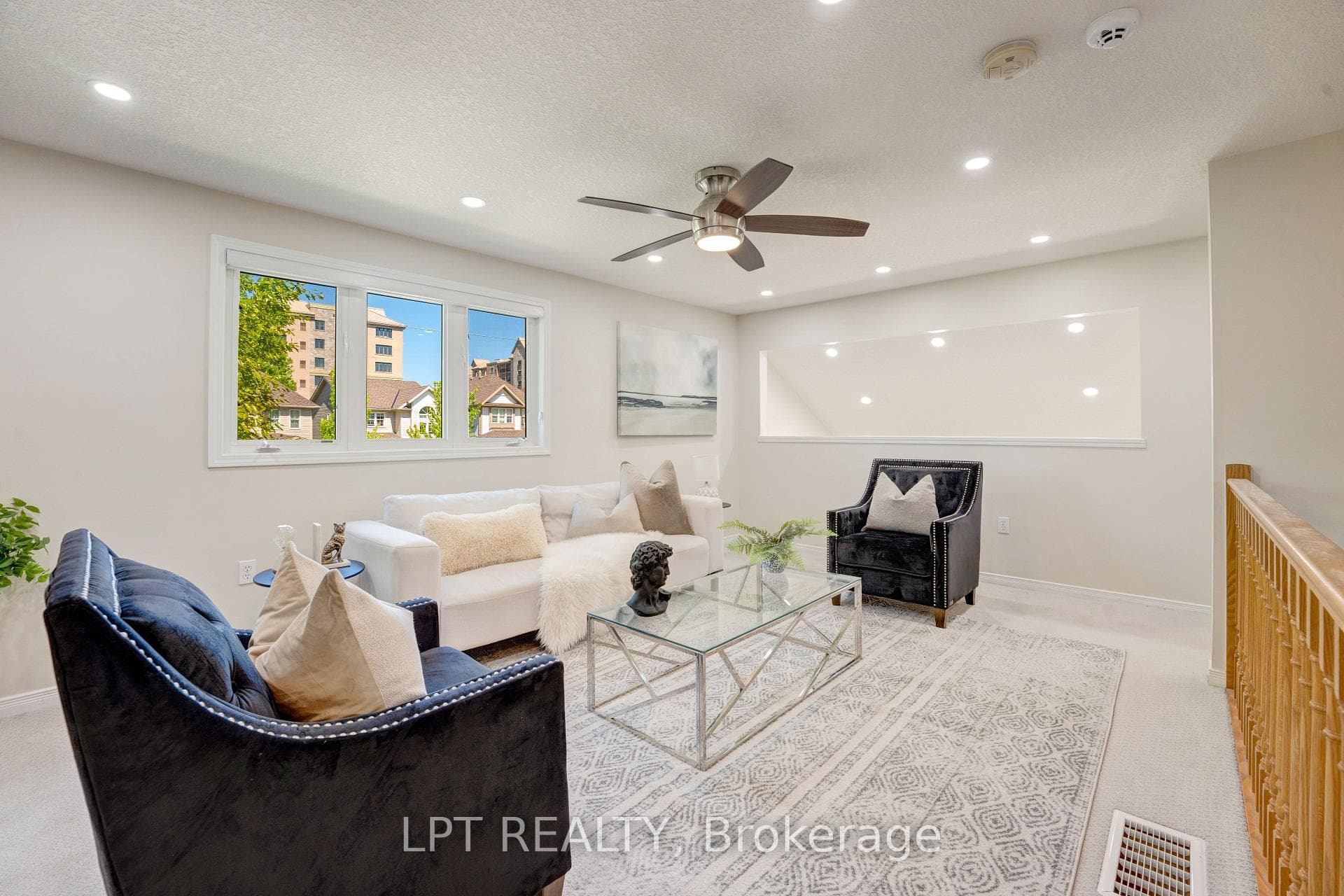 795 Laurelwood Drive Unit 13 photo 35