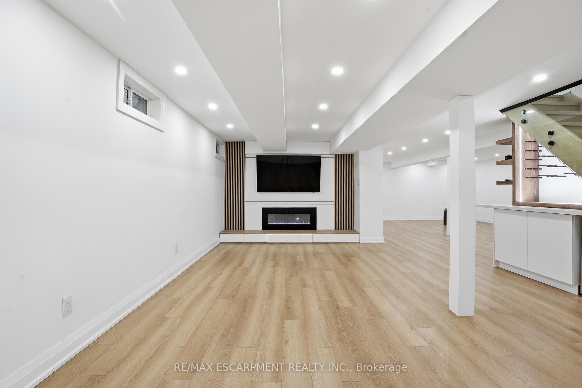 108 Greenshire Drive photo 30