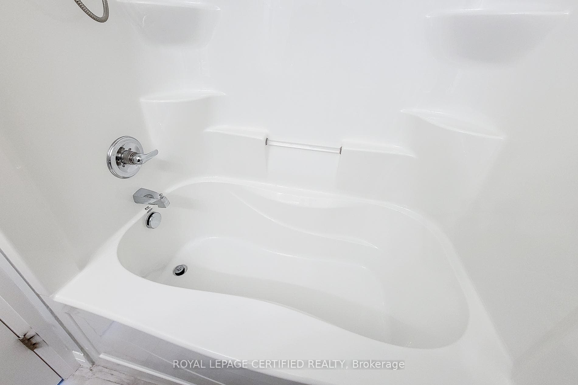 24 Aqua Lane photo 22