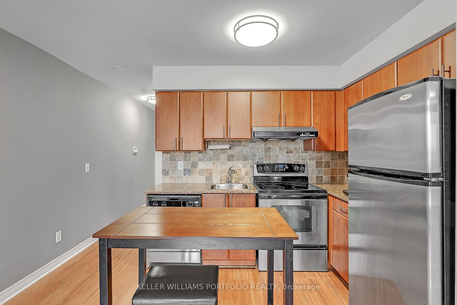 15 North Park Road Unit 1417 photo 10