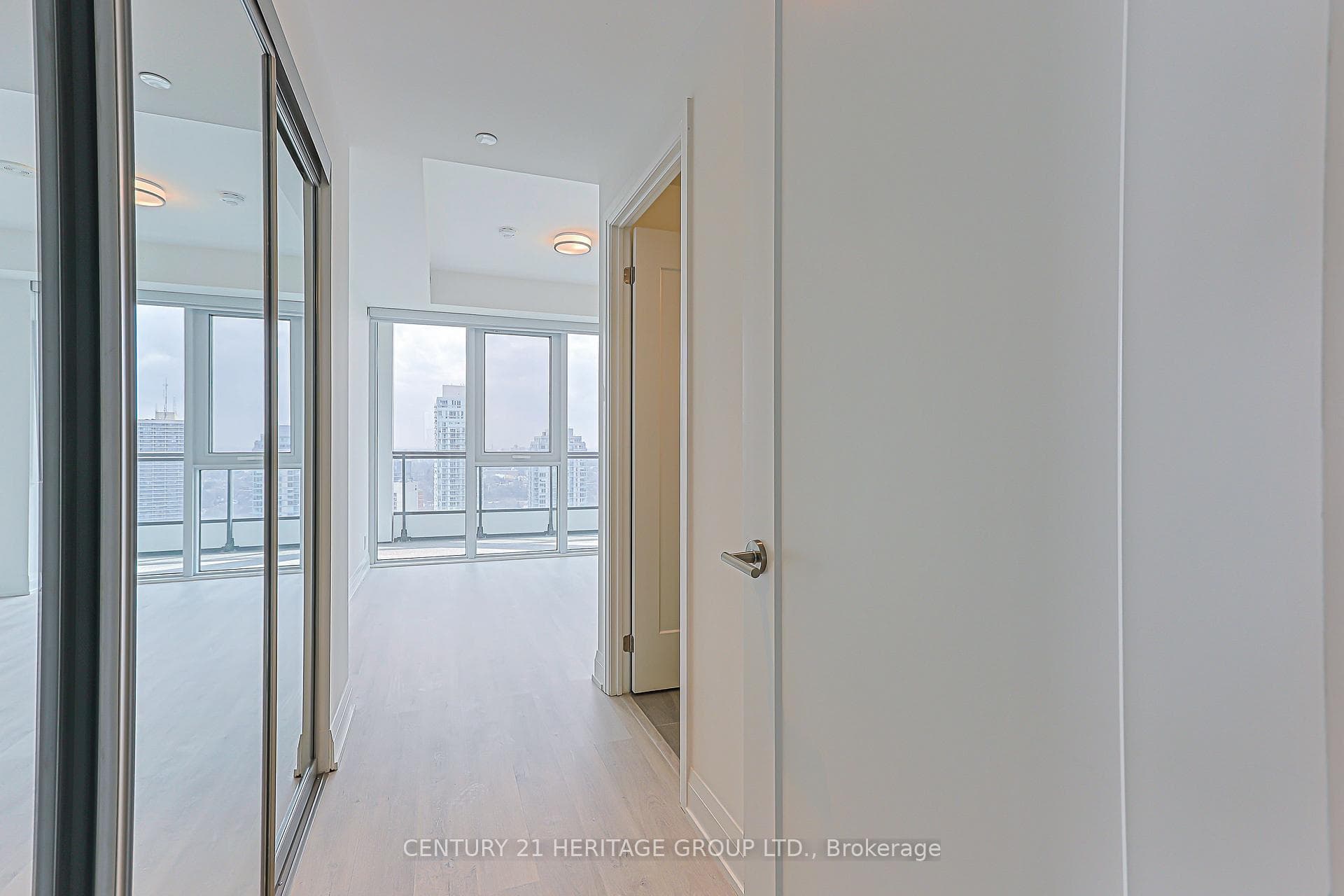 65 Broadway Avenue Unit 2608 photo 11