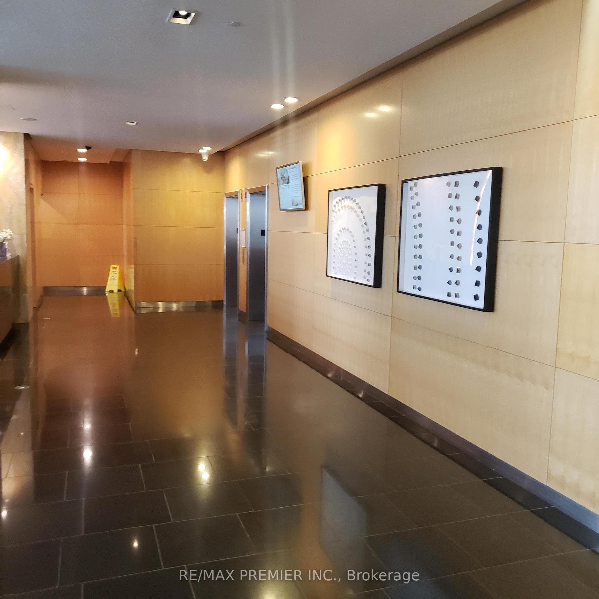 65 Bremner Boulevard Unit 3308 photo 34