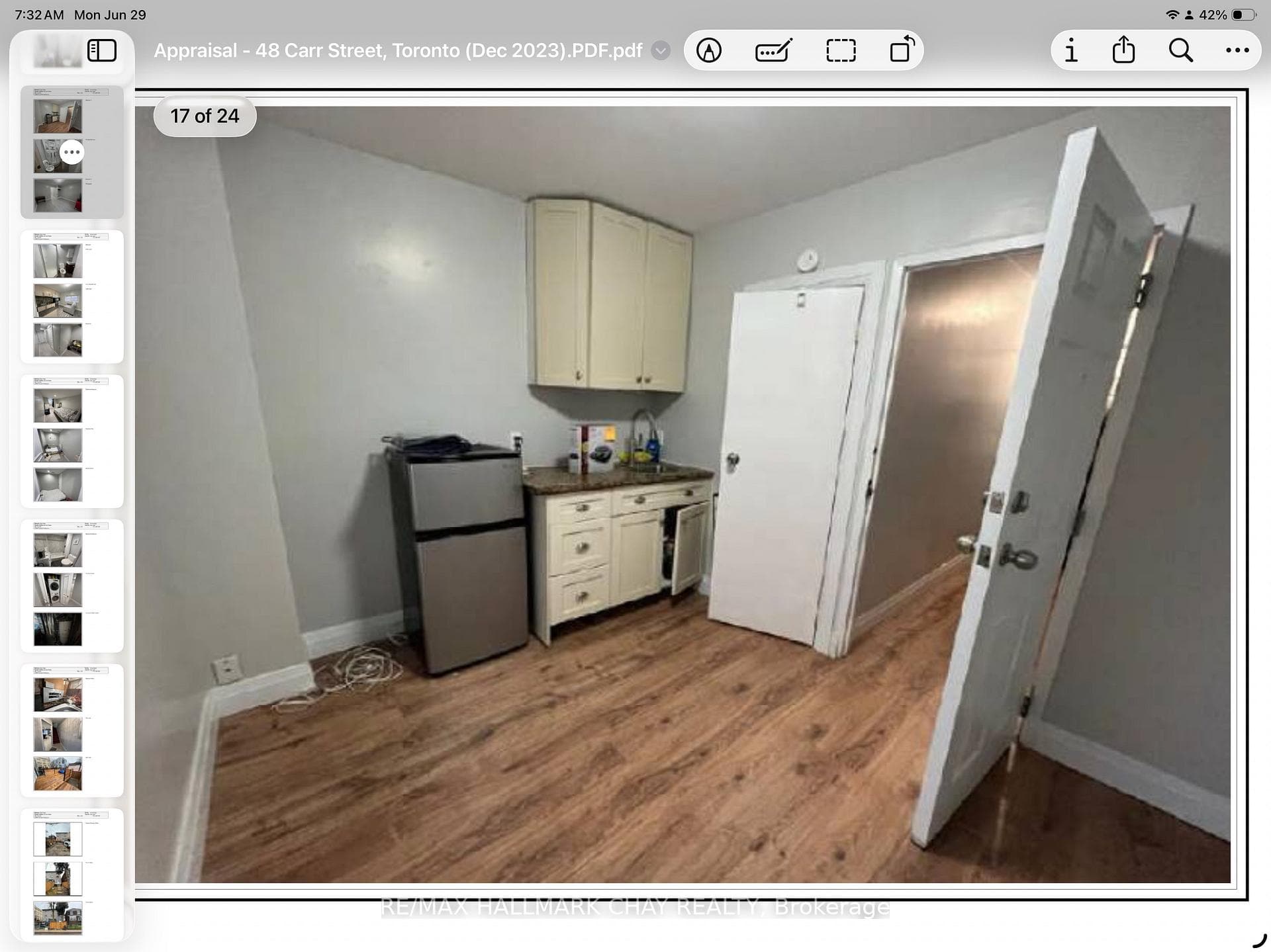 48 Carr Street photo 9