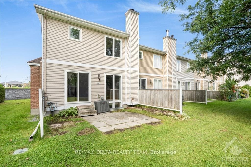 1799 SUMMERFIELDS Crescent photo 26