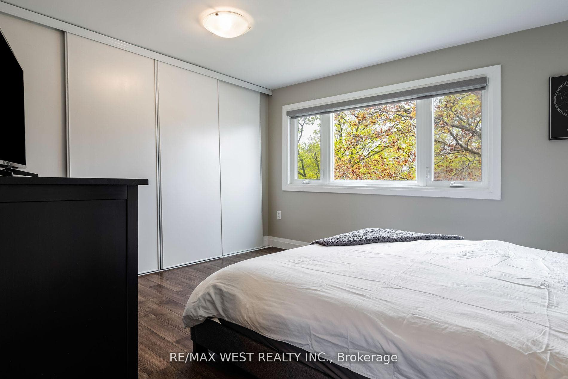 107 Edelwild Drive photo 8