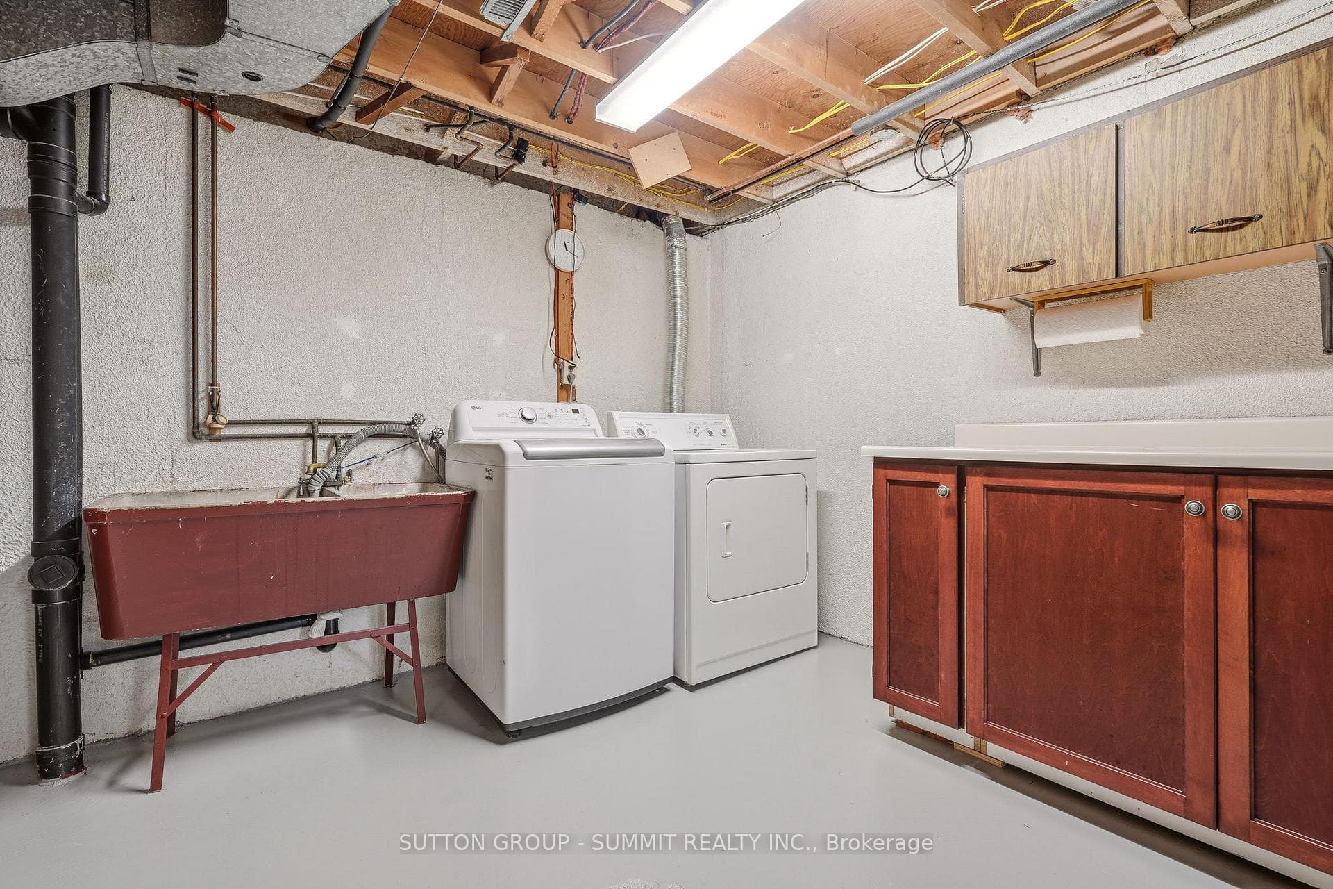 570 Forestwood Crescent Unit 24 photo 21