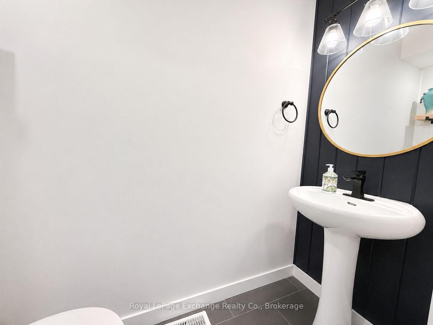 Main Floor 2 pc Bathroom