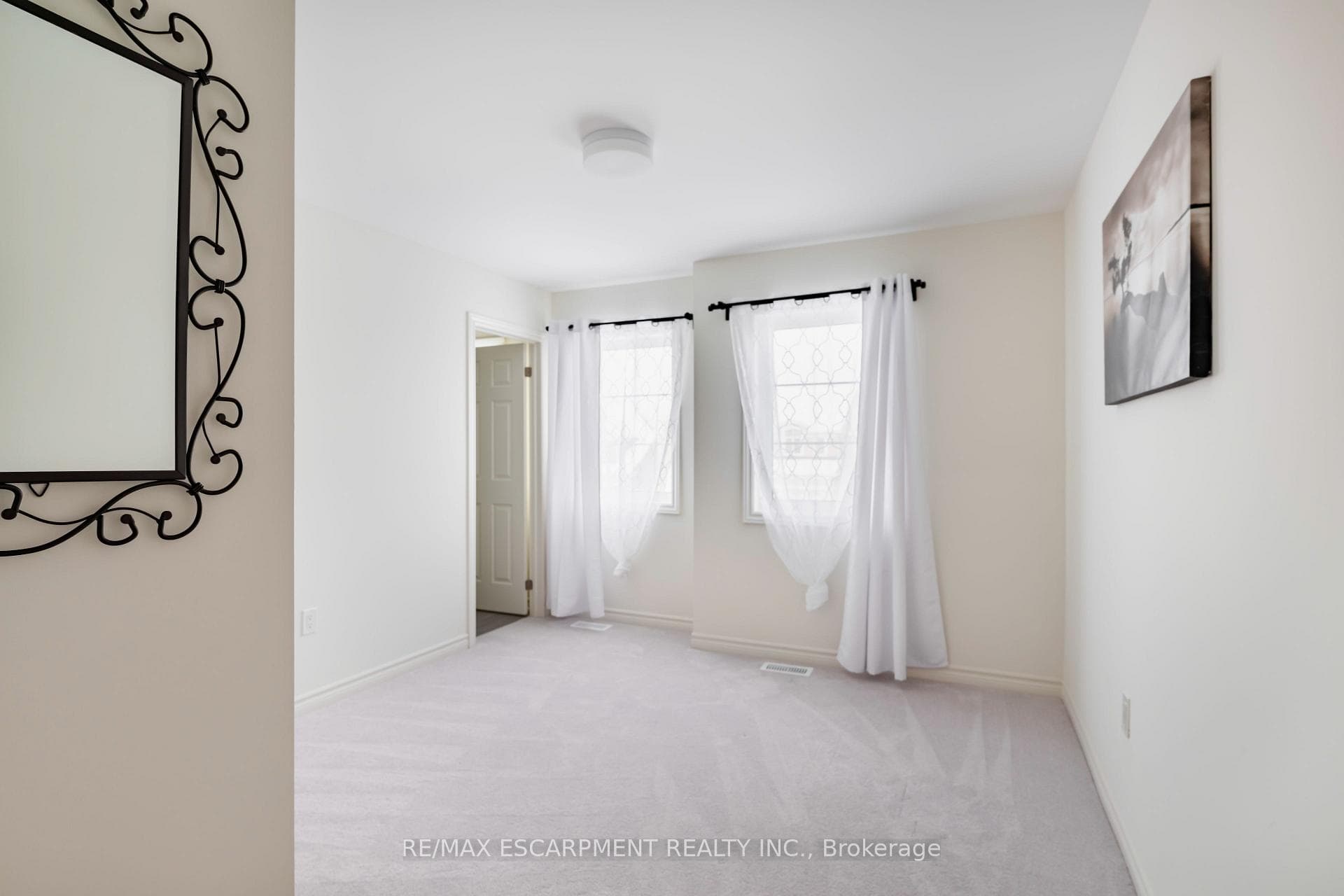 48 Sparrow Way photo 22