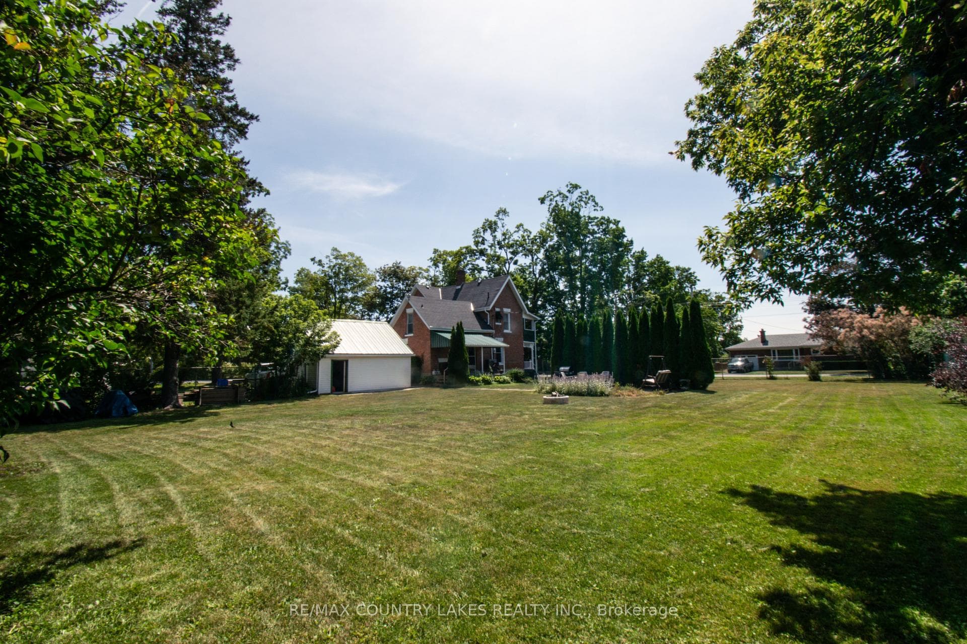 100 Nappadale Street photo 4