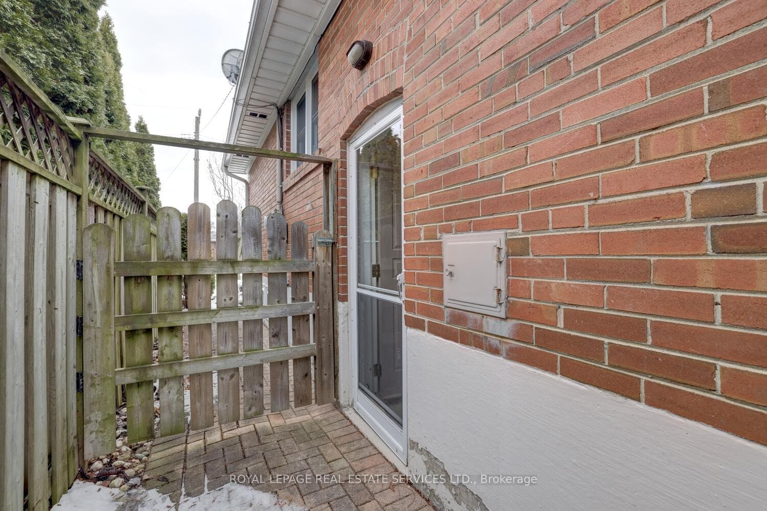 4 Duncairn Drive photo 30