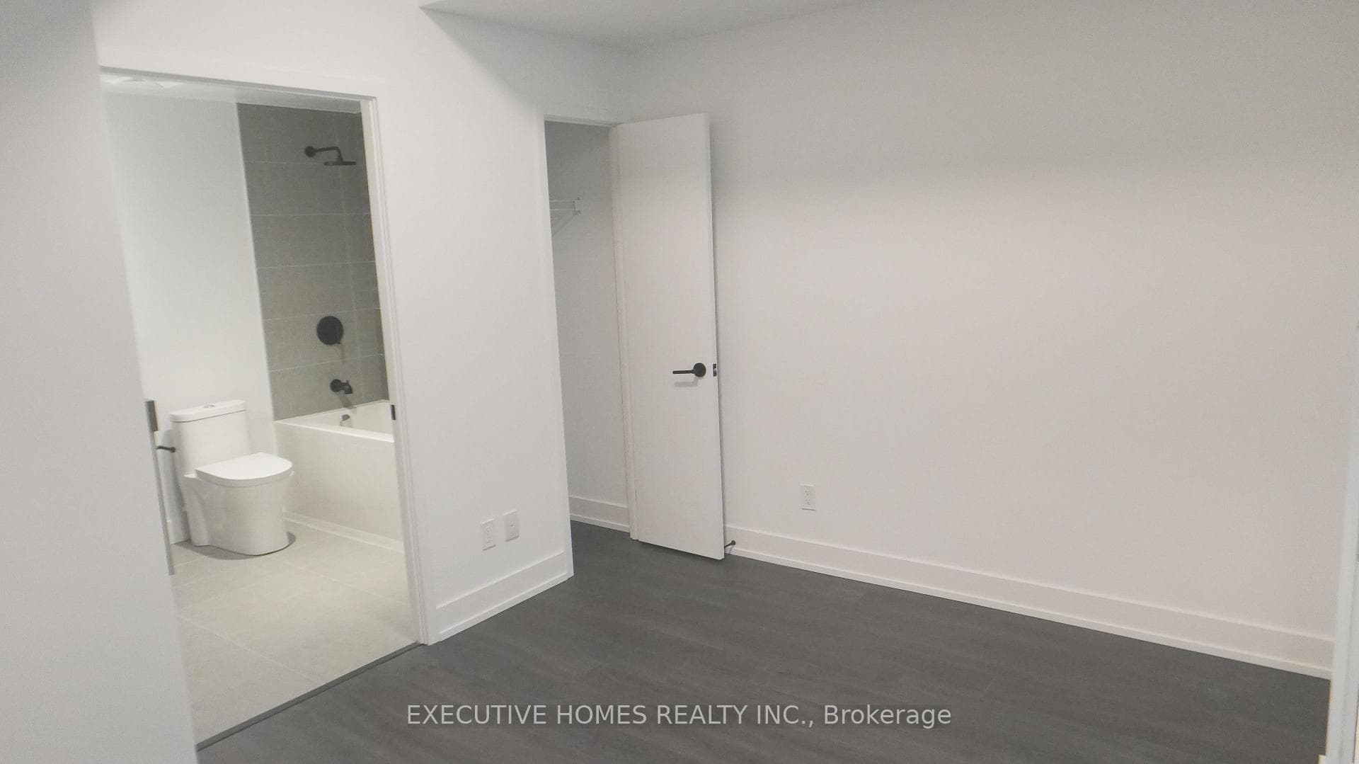 308 Jarvis Street Unit 618 photo 21