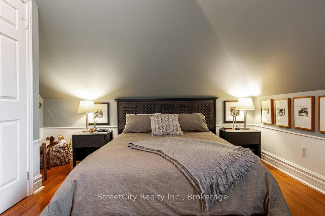 184 Brunswick Street photo 11