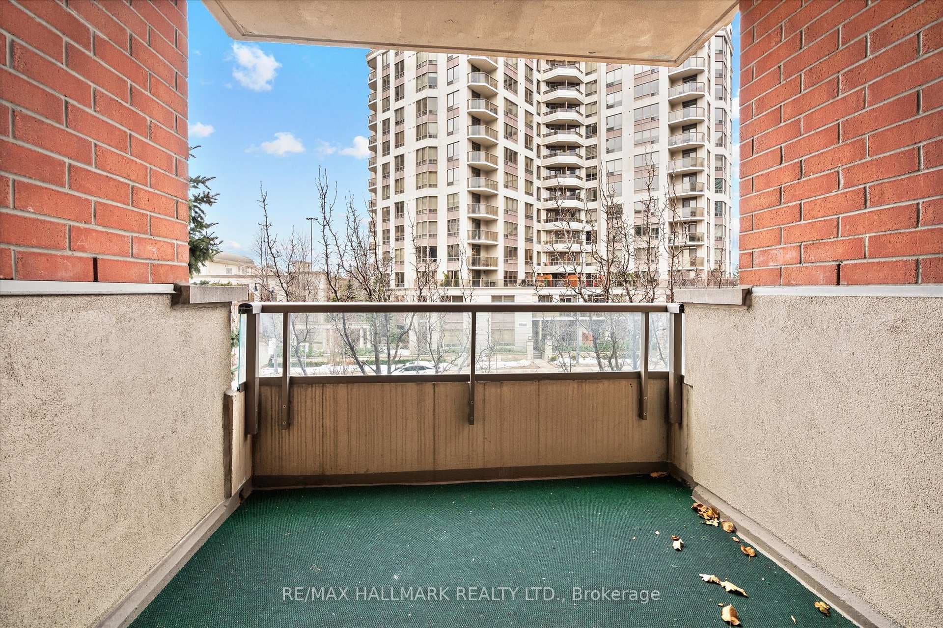55 Harrison Garden Boulevard Unit 305 photo 23