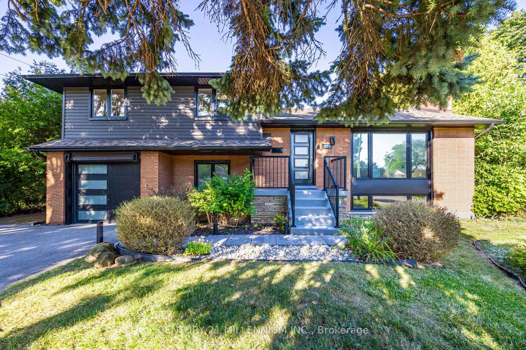 407 Beechwood Crescent photo 1