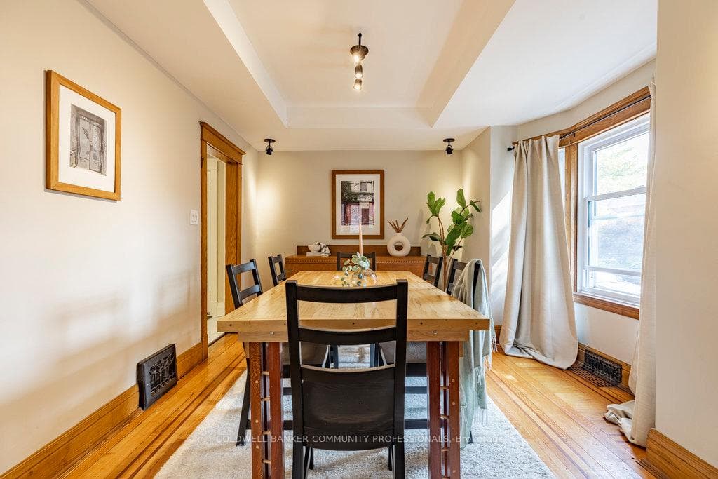 49 Rutherford Avenue photo 9