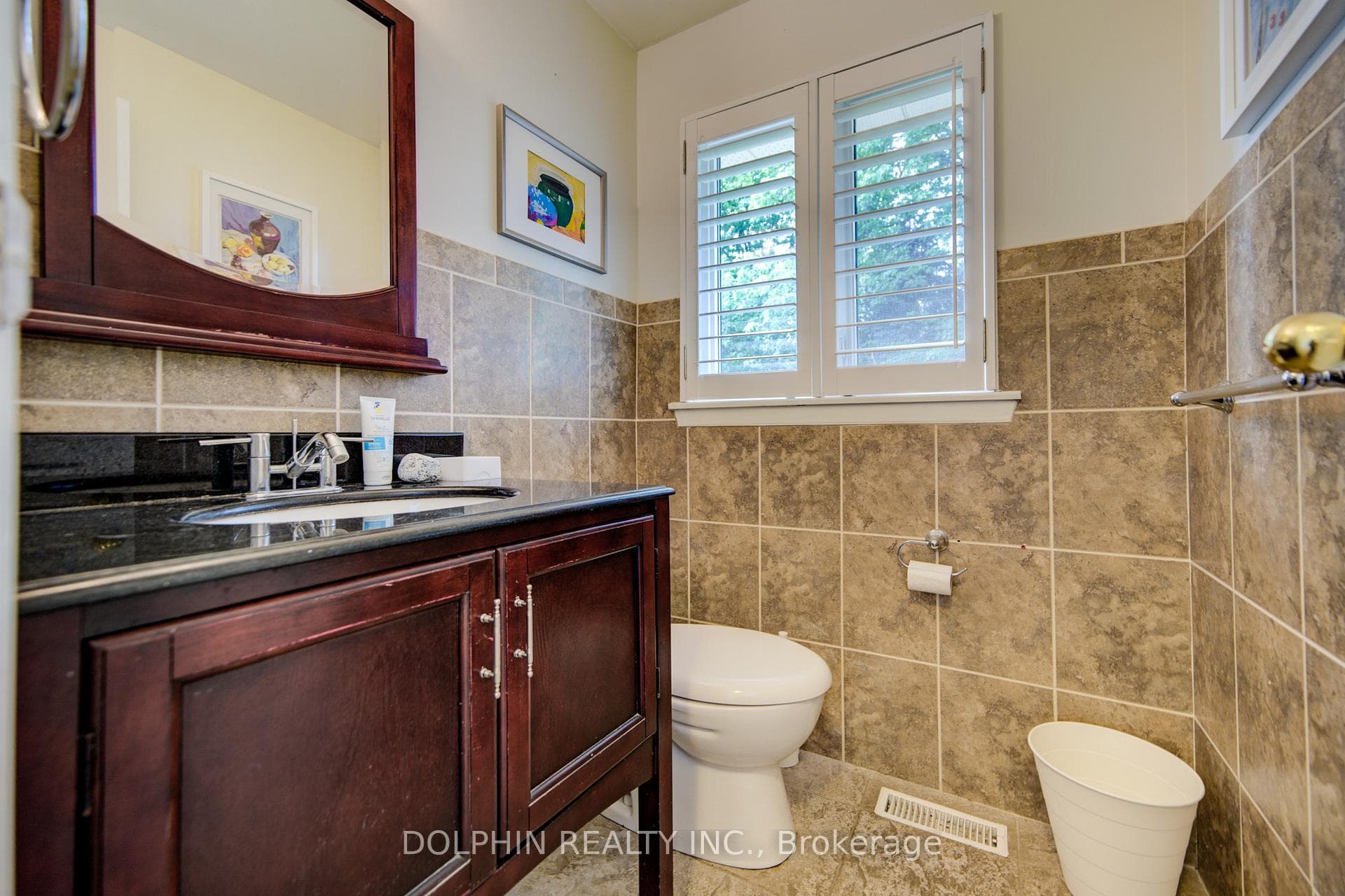 2290 Devon Road photo 15