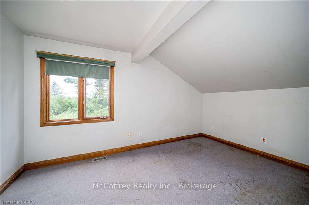 143 PINECREST Road photo 21
