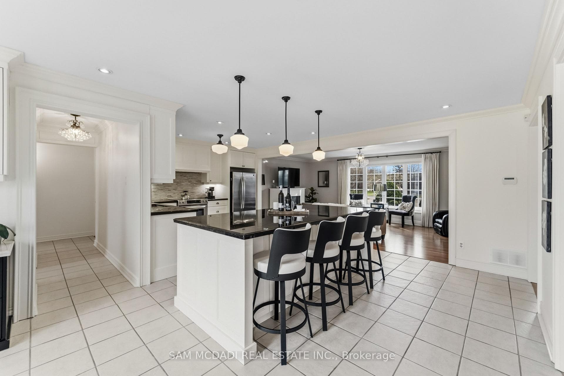 11269 Guelph Line photo 10