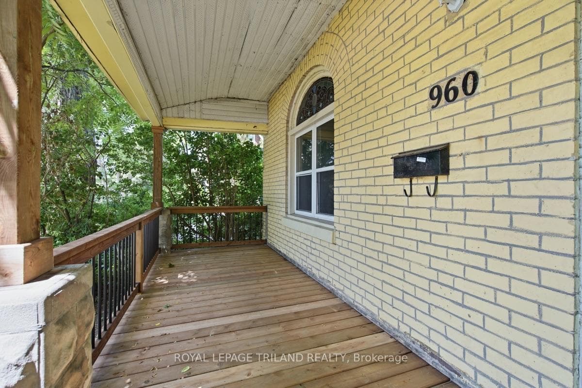 Perfect Covered Front Porch!
