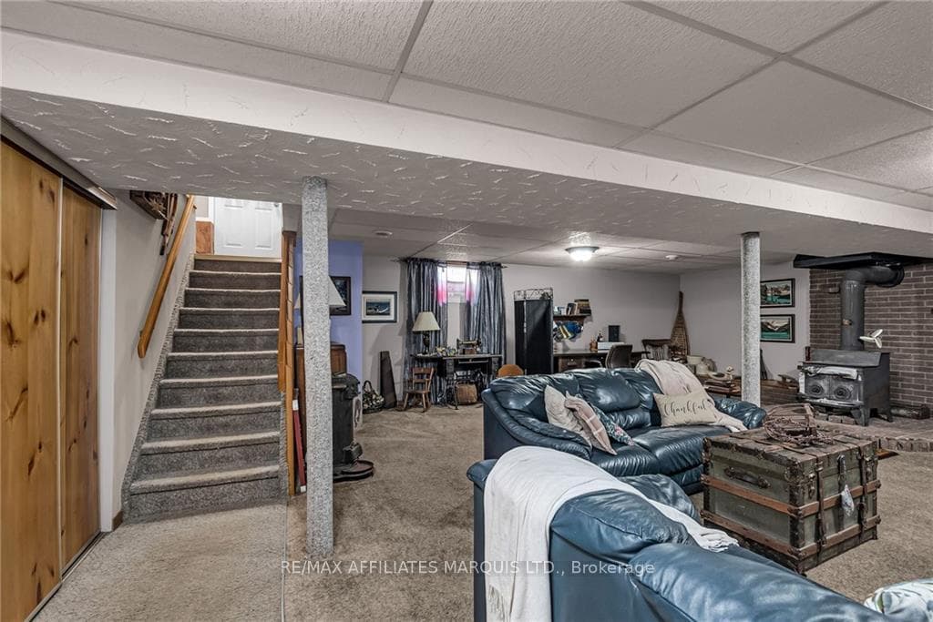 16933 8TH Road photo 18