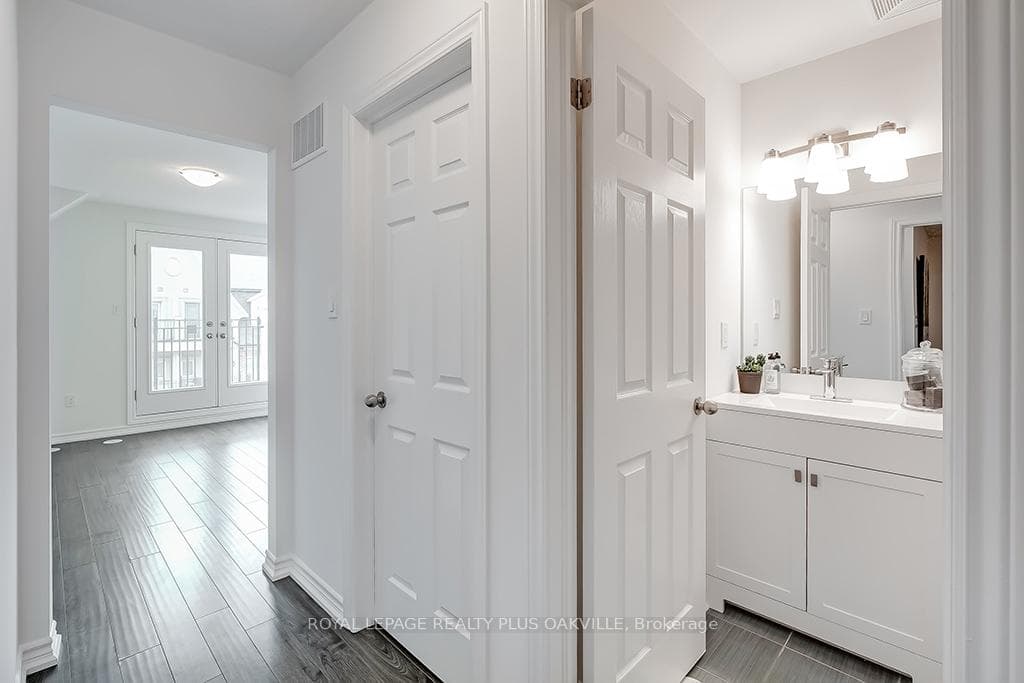 Primary En-Suite