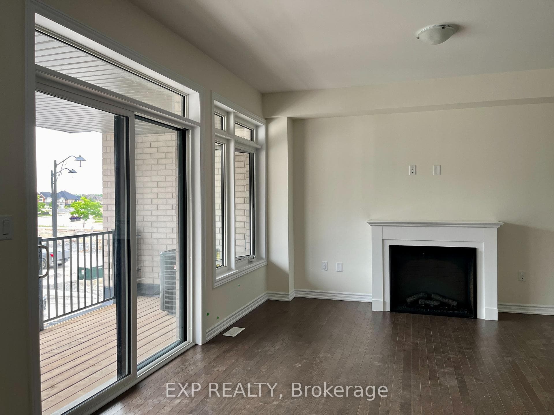 116 blick Crescent photo 5