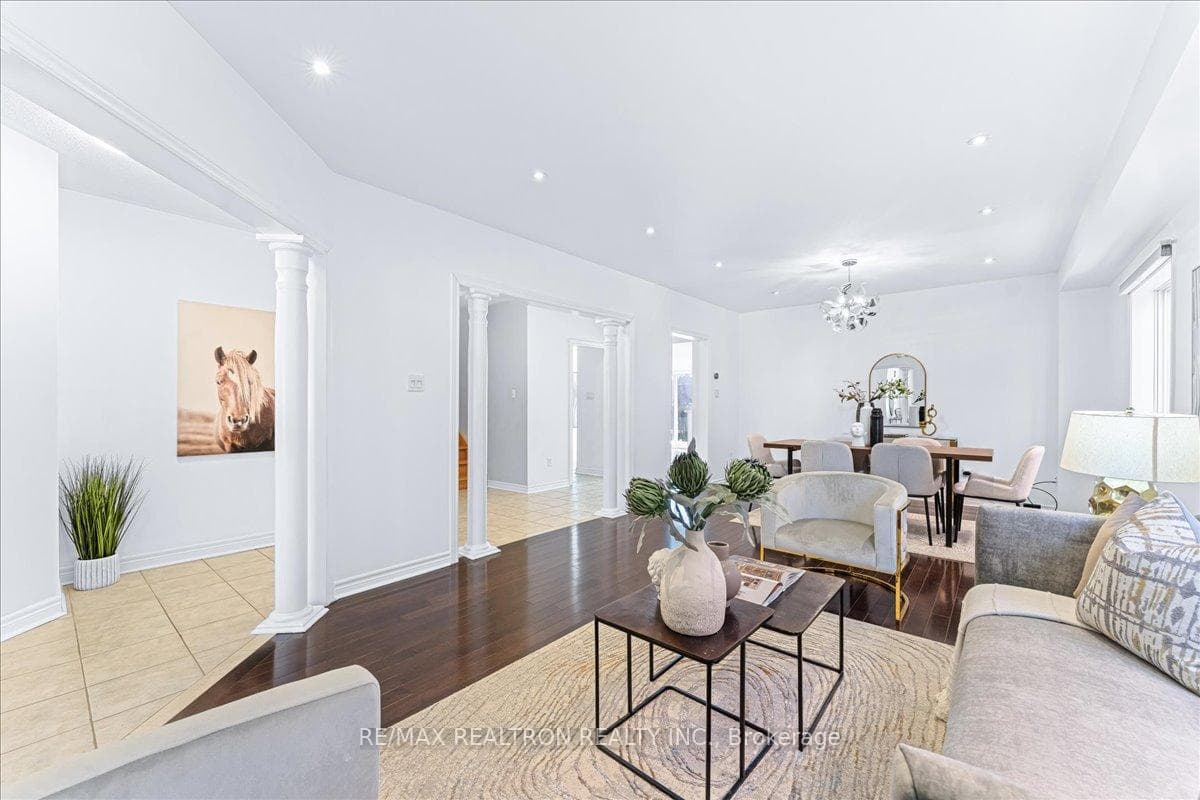230 Sawmill Valley Drive photo 7