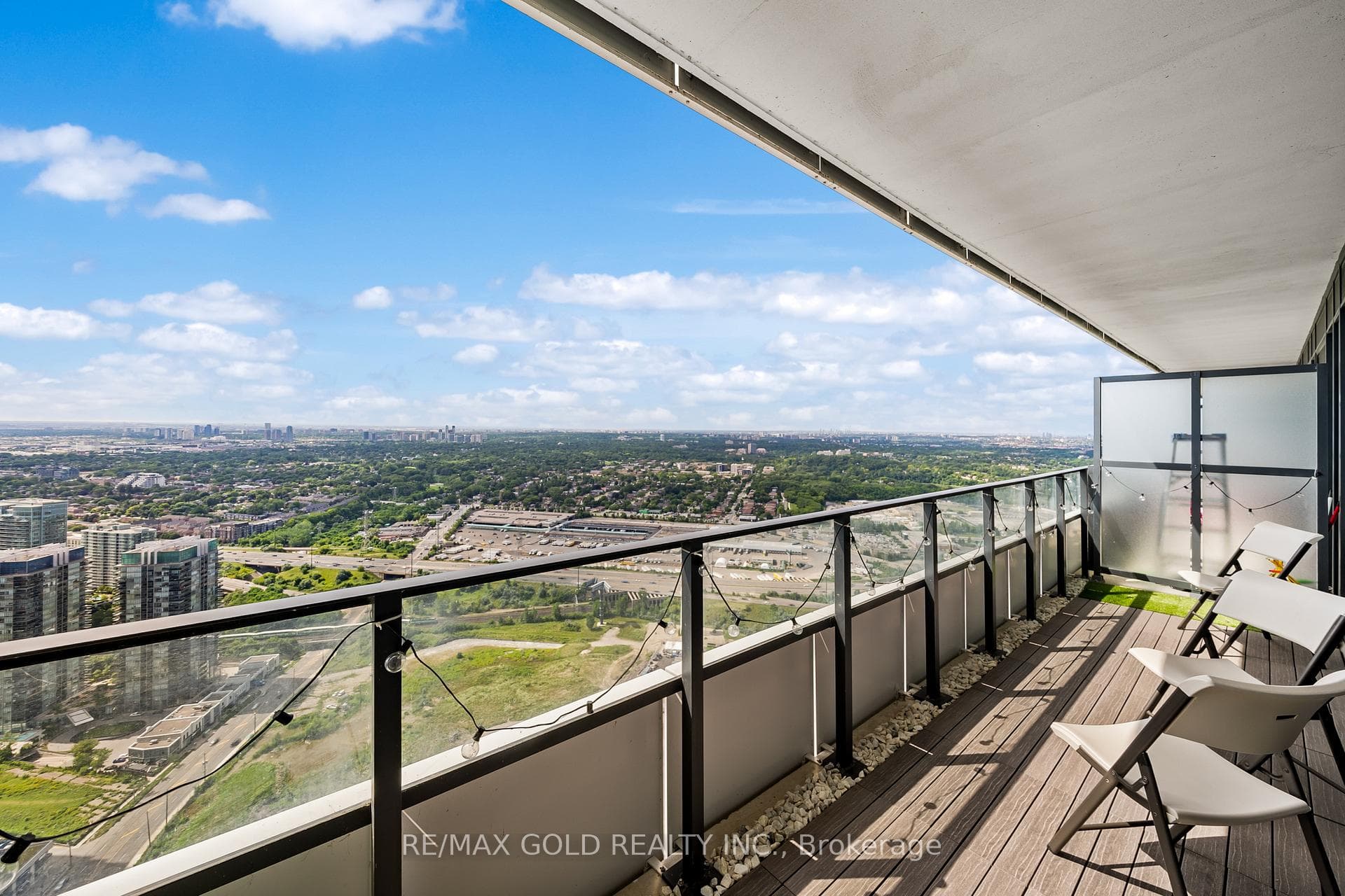 30 Shore Breeze Drive Unit 5511 photo 15
