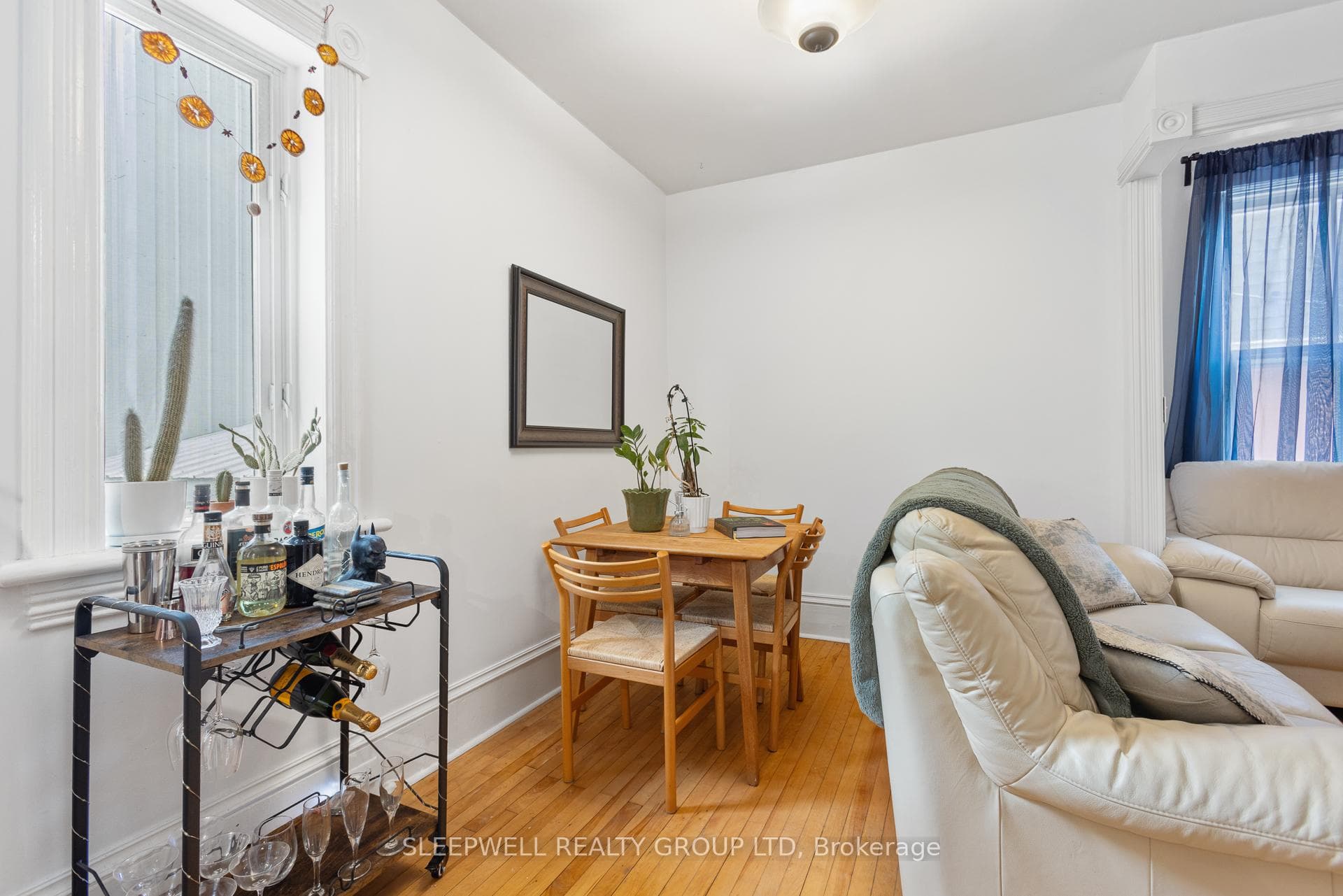 86 Fourth Avenue photo 6