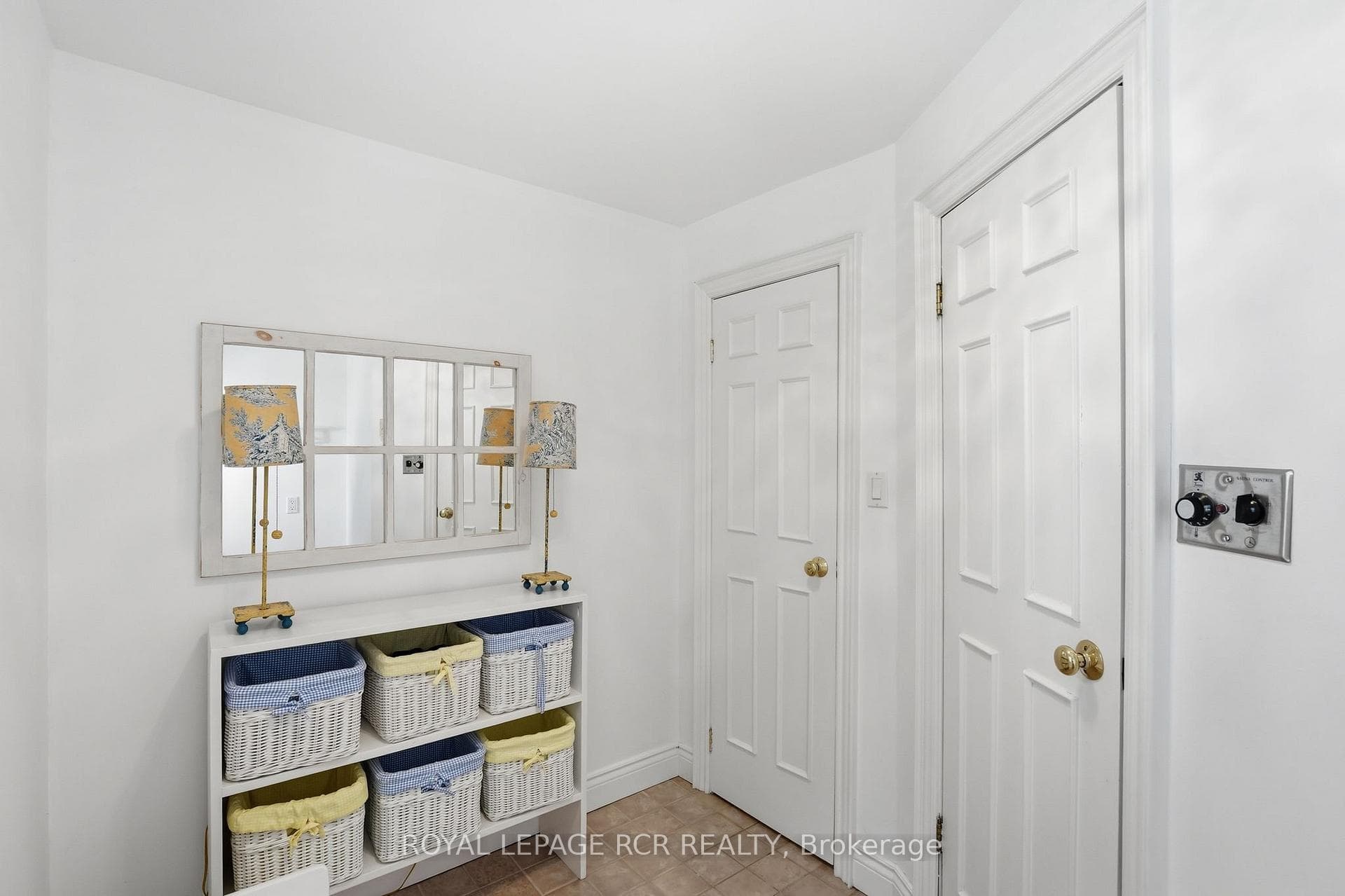 193 Sherwood Place photo 42