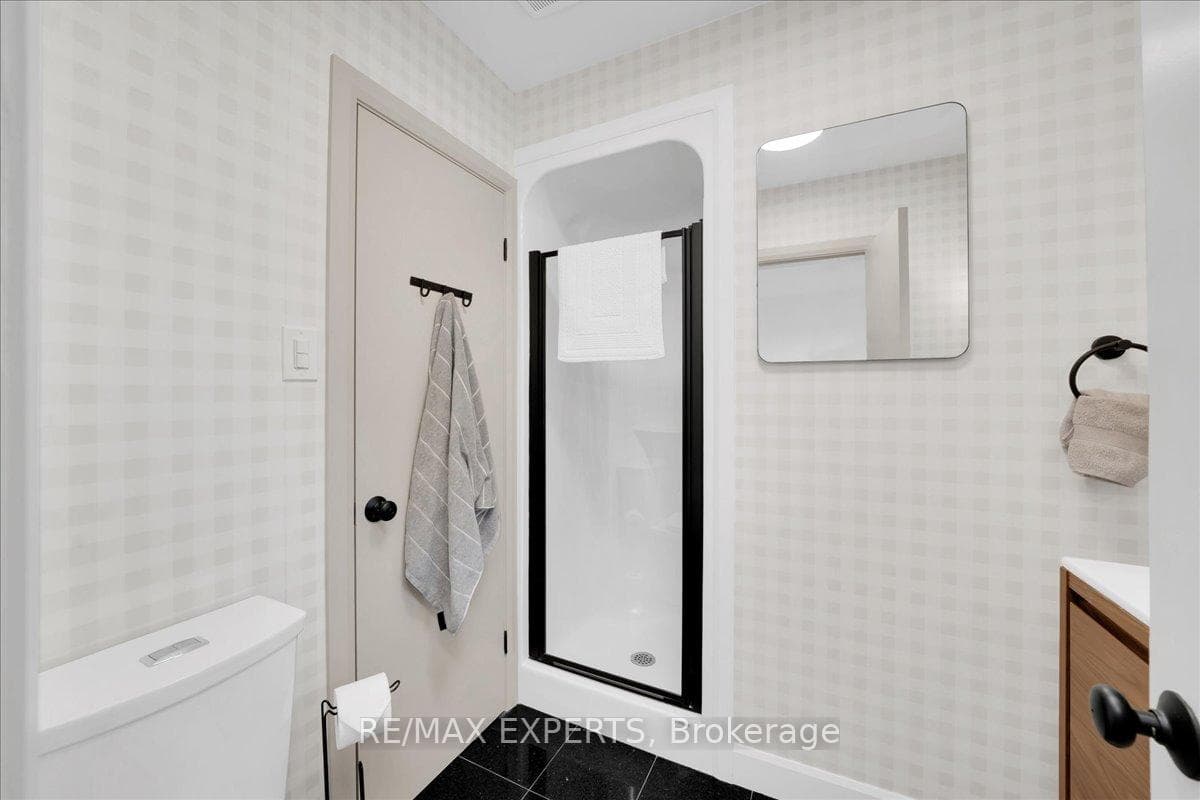 525 King Street photo 21
